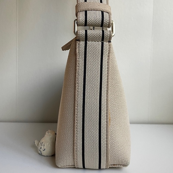 Rothy’s The Casual Crossbody Color Parchment - Picture 9 of 16